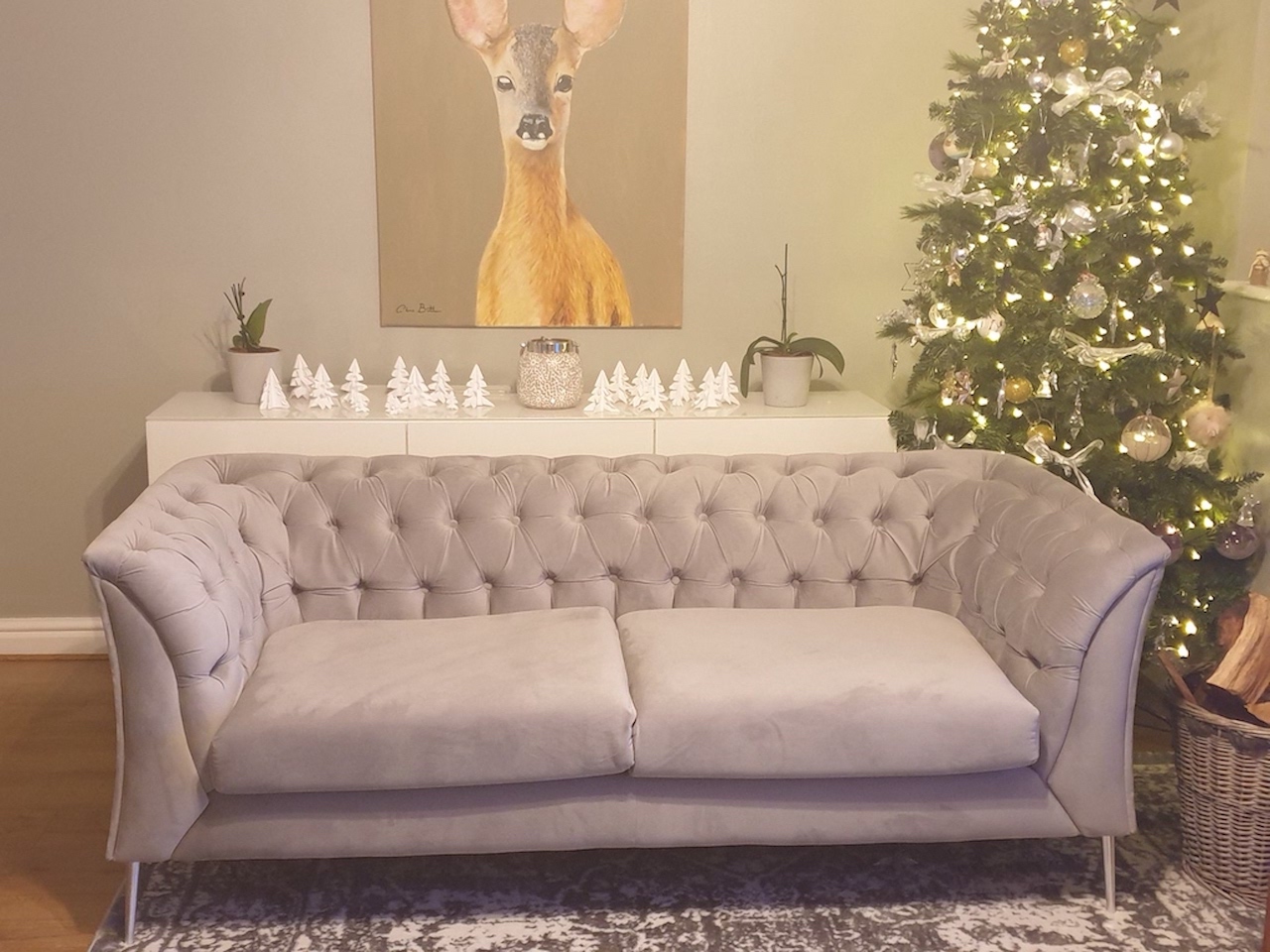 My Picture Chesterfield Modern grey sofa on silver legs, christmas decoration SLF24