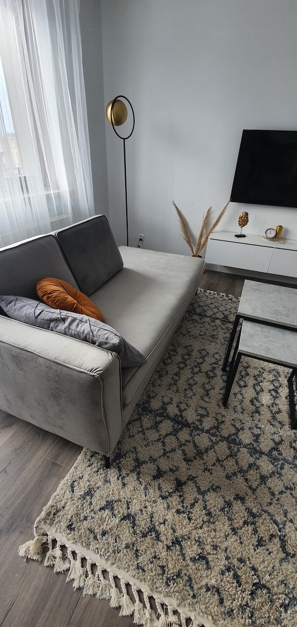 Grey chaise sofa from Kinga